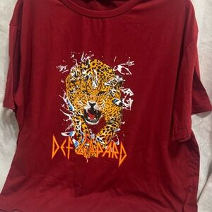 SHEIN Red Graphic Short Sleeve Tee Fierce Leopard Design